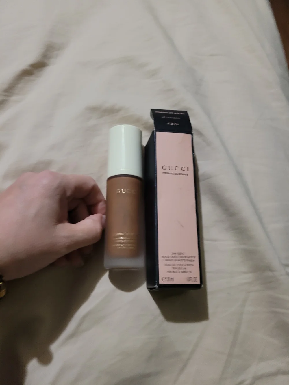 🙈Gucci Luminous Foundation — Warm Brown Shade Med Deep 430 N
